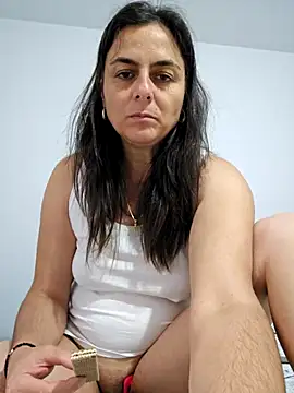 IsabelleCraft online show from 11-07-25, 01:04