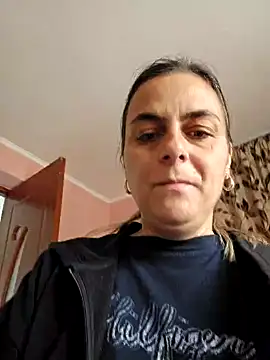 Snapshot of IsabelleCraft chatting on 03-23-25, 07:20 IsabelleCraft online show from 03-23-25, 07:20