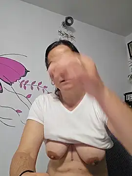 IsabelleCraft online show from 11-29-25, 12:16