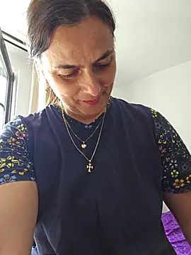 IsabelleCraft online show from 04-04-26, 12:12