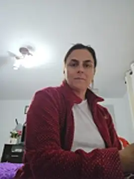 Snapshot of IsabelleCraft chatting on 04-29-26, 05:30 IsabelleCraft online show from 04-29-26, 05:30