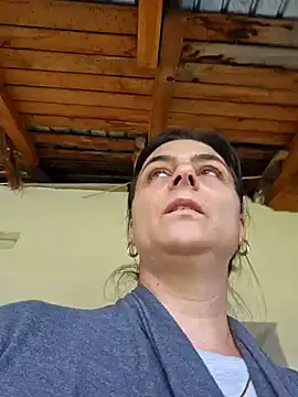 Snapshot of IsabelleCraft chatting on 09-18-25, 08:28 IsabelleCraft online show from 09-18-25, 08:28