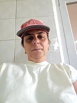 Snapshot of IsabelleCraft chatting on 05-28-26, 11:16 IsabelleCraft online show from 05-28-26, 11:16
