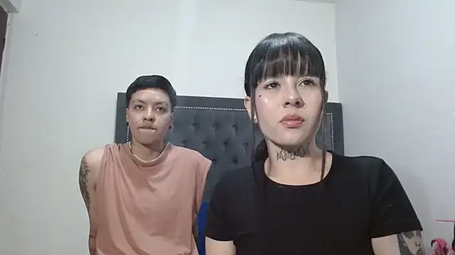 dulce maria x online show from 03-05-26, 08:11