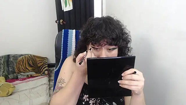 Smoke trip Alicia online show from 02-10-26, 03:11