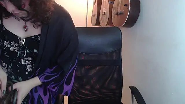 Smoke trip Alicia online show from 11-29-25, 03:06