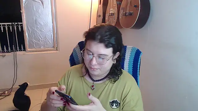 Smoke trip Alicia online show from 10-27-25, 04:13