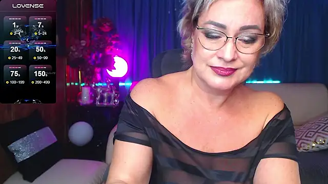 Ellen Ripley online show from 12-06-24, 01:06