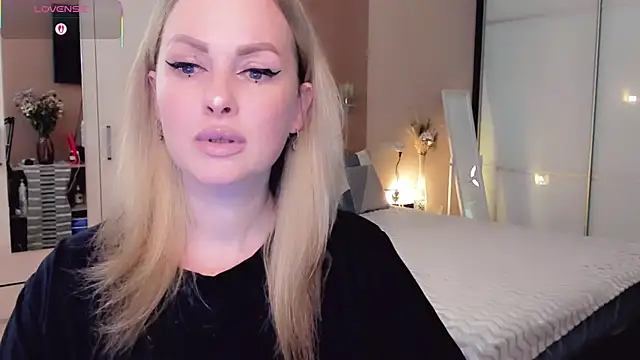 Snapshot of Libby_Nora chatting on 02-24-26, 09:32 Libby Nora online show from 02-24-26, 09:32