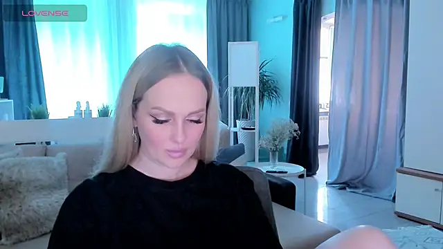Libby Nora online show from 02-26-25, 10:49