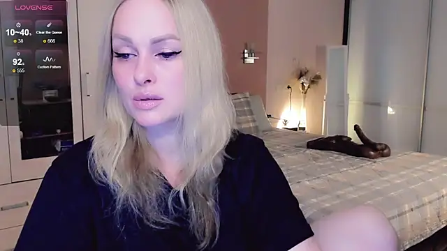 Libby Nora online show from 11-07-25, 09:47