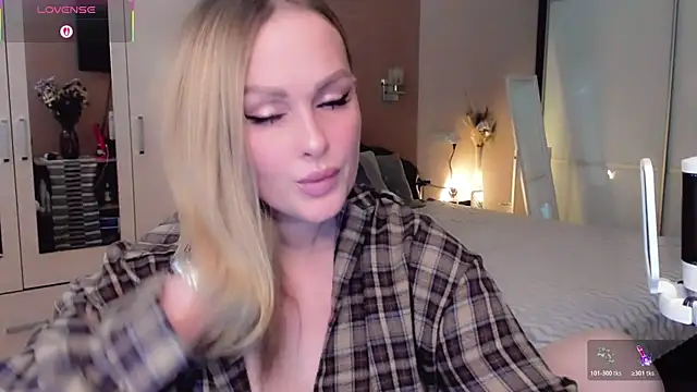 Snapshot of Libby_Nora chatting on 02-11-26, 12:27 Libby Nora online show from 02-11-26, 12:27