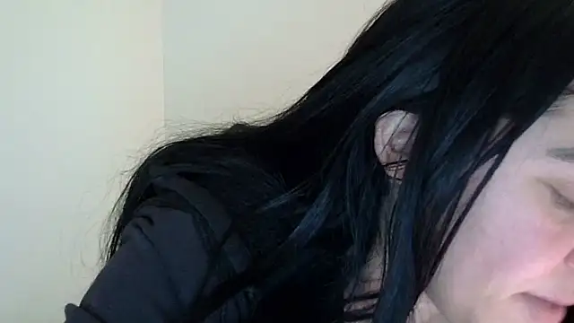 Snapshot of WetFlower69 chatting on 01-22-25, 12:49 WetFlower69 online show from 01-22-25, 12:49
