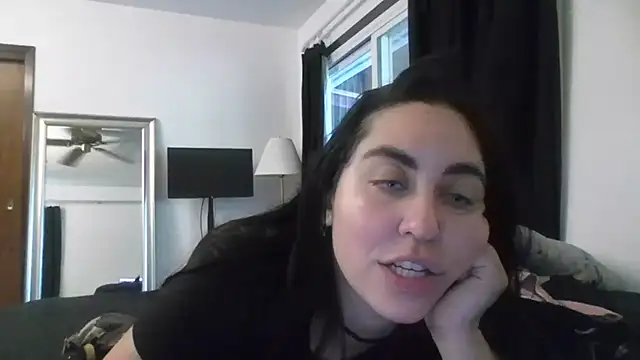 Snapshot of WetFlower69 chatting on 07-23-26, 10:28 WetFlower69 online show from 07-23-26, 10:28