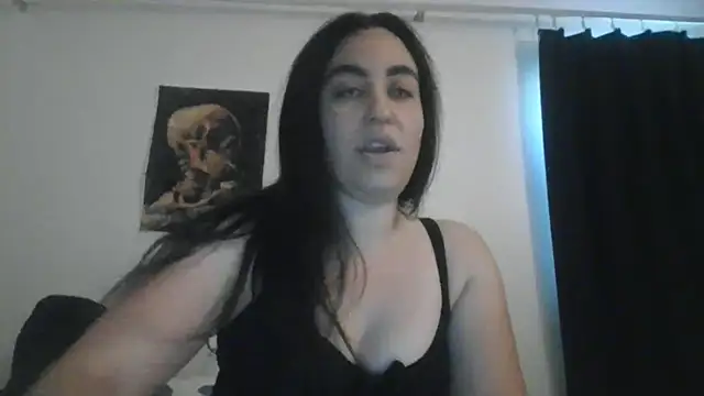 Snapshot of WetFlower69 chatting on 07-01-26, 12:38 WetFlower69 online show from 07-01-26, 12:38