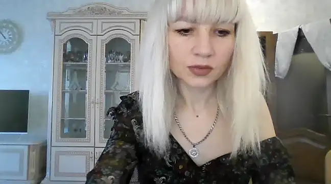 Snapshot of BarbaraKim chatting on 02-07-25, 08:55 BarbaraKim online show from 02-07-25, 08:55