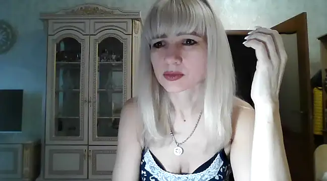 Snapshot of BarbaraKim chatting on 01-23-25, 09:08 BarbaraKim online show from 01-23-25, 09:08