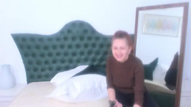 IvyHotFoxy online show from 04-04-26, 02:01