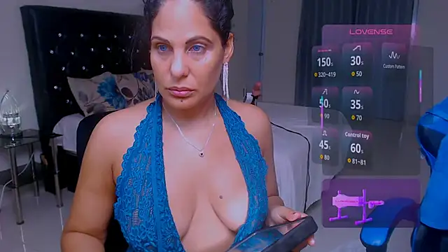 Red-Diamond online show from 09-27-25, 01:34