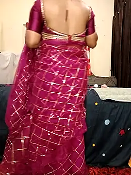 INDIANDESIMATURE online show from 02-25-25, 04:03