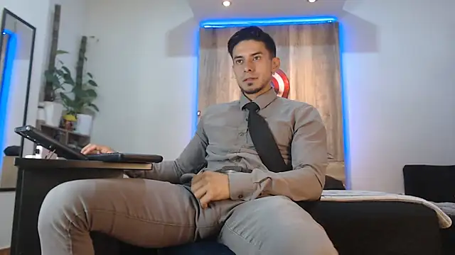 Andrew 4  online show from 03-04-26, 02:41