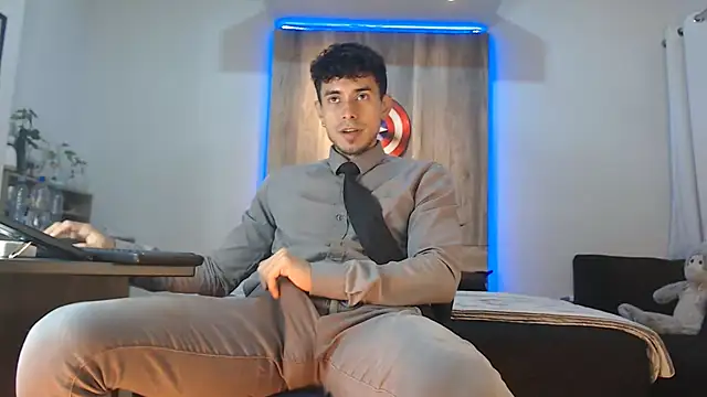 Andrew 4  online show from 10-13-25, 02:35