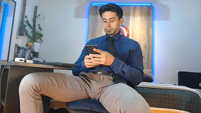 Andrew 4  online show from 02-15-26, 06:47