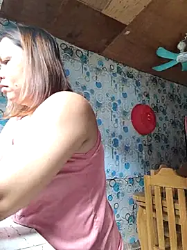 XXLorie 02 online show from 02-10-26, 05:50