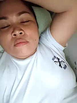 XXLorie 02 online show from 11-14-25, 11:14