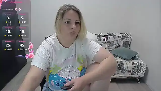erikaerika online show from 07-12-26, 07:31
