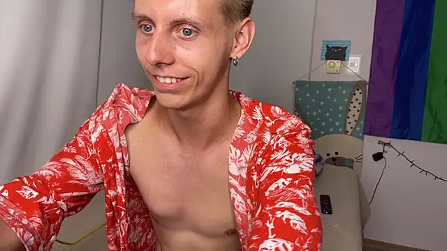 Snapshot of vladdymeow chatting on 03-17-25, 11:57 vladdymeow online show from 03-17-25, 11:57