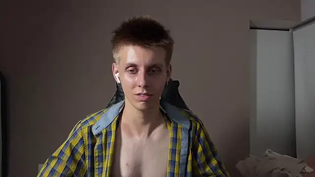 Snapshot of vladdymeow chatting on 01-27-25, 12:33 vladdymeow online show from 01-27-25, 12:33