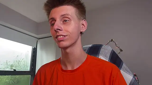 Snapshot of vladdymeow chatting on 02-05-25, 09:29 vladdymeow online show from 02-05-25, 09:29