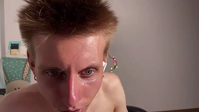 Snapshot of vladdymeow chatting on 02-06-25, 10:10 vladdymeow online show from 02-06-25, 10:10