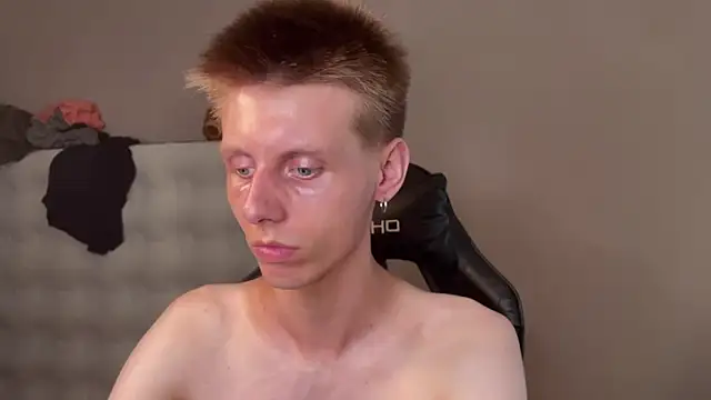 Snapshot of vladdymeow chatting on 02-04-25, 08:38 vladdymeow online show from 02-04-25, 08:38