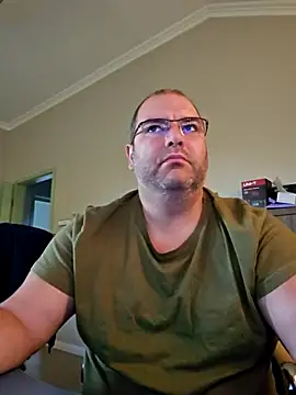 Andrew1900529 online show from 09-16-25, 04:35