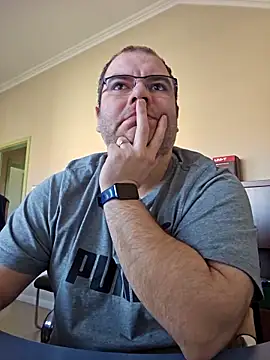 Andrew1900529 online show from 02-21-25, 01:22