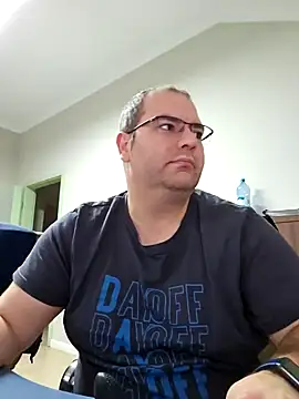 Andrew1900529 online show from 12-10-24, 01:55