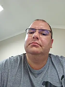 Andrew1900529 online show from 09-18-25, 10:29