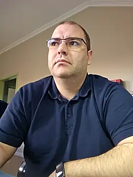 Andrew1900529 online show from 03-06-25, 05:35