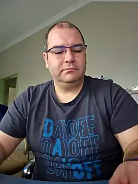 Andrew1900529 online show from 12-10-24, 07:47