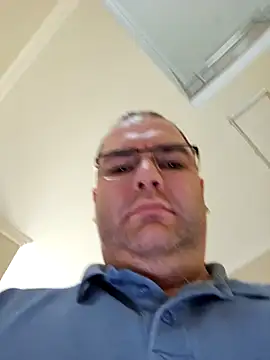 Andrew1900529 online show from 03-07-25, 10:02