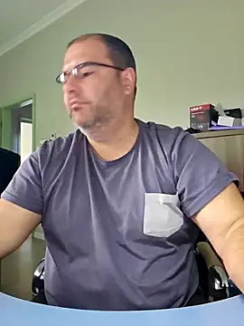 Andrew1900529 online show from 09-17-25, 07:54