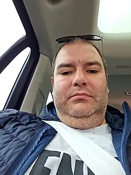 Andrew1900529 online show from 10-08-25, 12:39