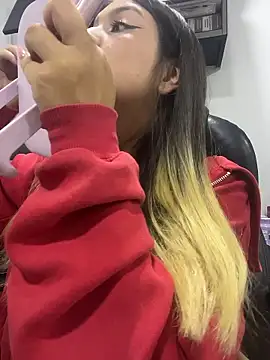 Snapshot of BA_BYY chatting on 01-10-26, 10:38 BA BYY online show from 01-10-26, 10:38