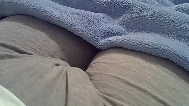 perescam online show from 09-25-25, 04:46