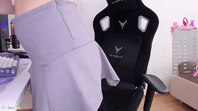 SkyqueenI online show from 09-18-25, 07:44