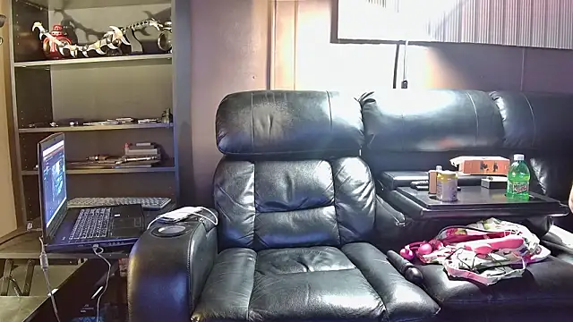 TinkPixieDust online show from 01-16-26, 03:54