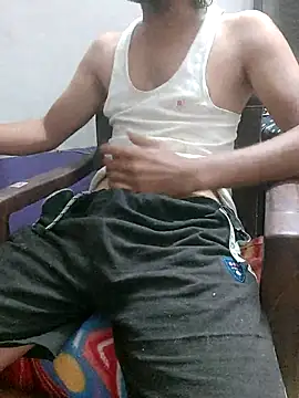 Snapshot of HotBoyOm chatting on 06-09-26, 03:07 HotBoyOm online show from 06-09-26, 03:07