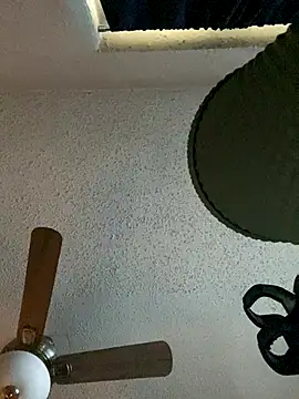 hooli949 online show from 10-26-25, 01:44